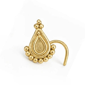 a gold-colored nose stud with a teardrop-shaped design and small beads around it, along with measurements indicating the length and width of the nose stud.